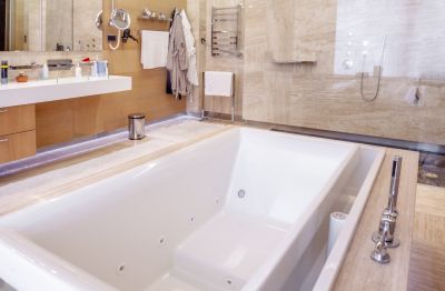 Best Bathtub Refinishing Contractors in York, SC
